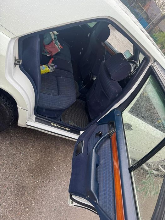 Мерс 124 продам срочно