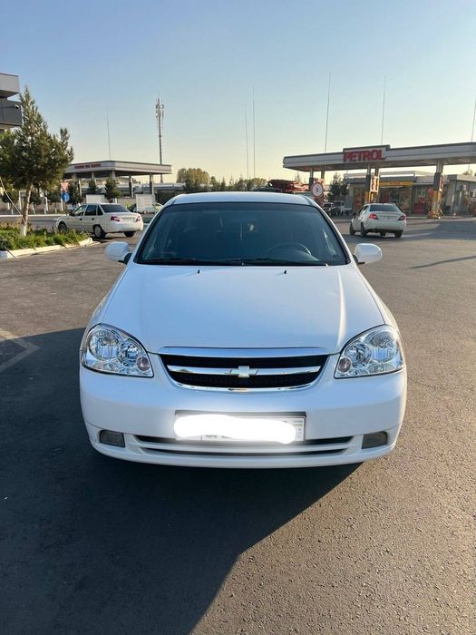 Lasetti 1.8 M/T nasiya va naqd