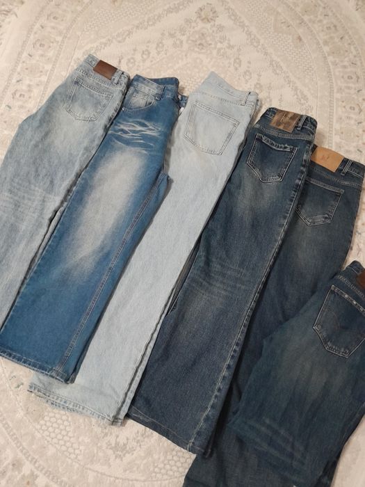 Джинсы по 3500 и 4000 тг
