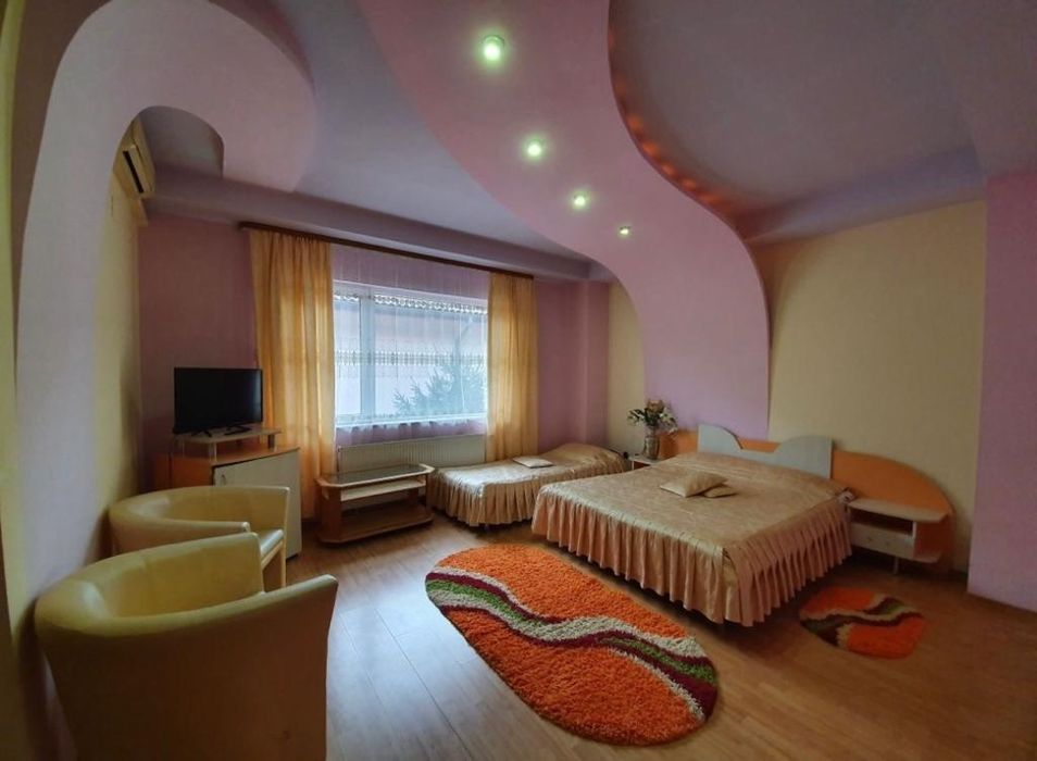 Cazare muncitori, închiriere vila evenimente Eforie Nord