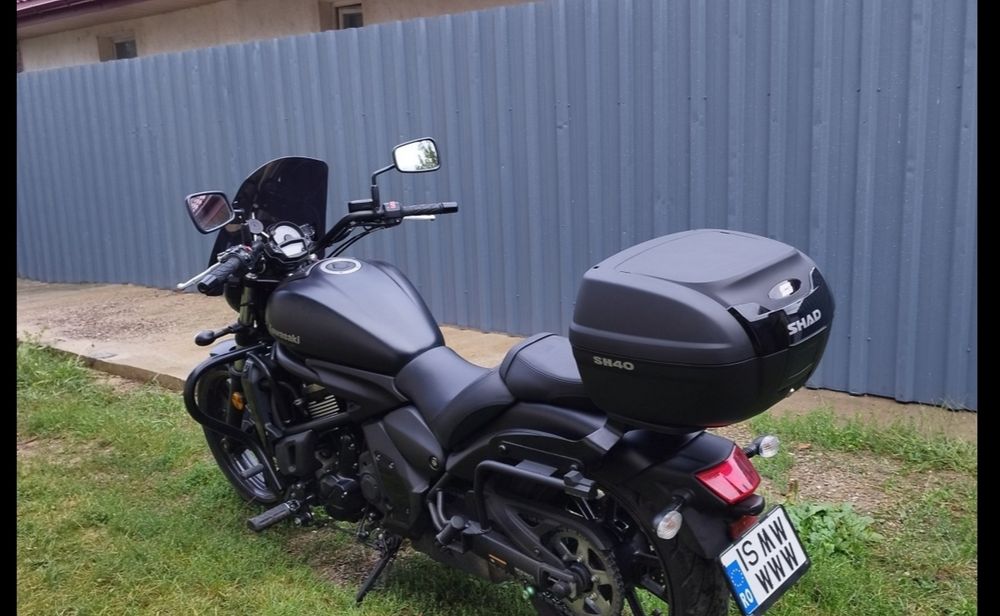 Set Shad : sh40 .sidecases sh23.