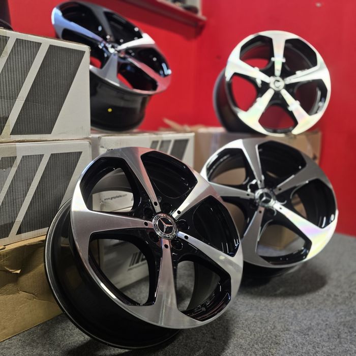 Оригинални джанти Мерцедес 18 цола спорт пакет Mercedes C,CLA