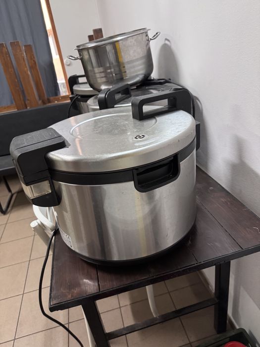 Aparat de gatit orez Easyline