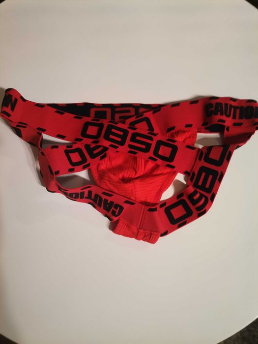 Vand chilot sexy pentru bărbați