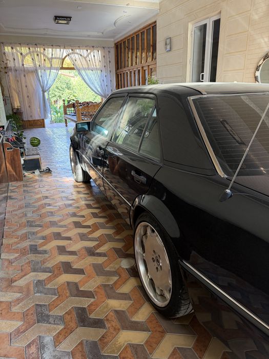 Mercedes W 124 E 500 Proekt
