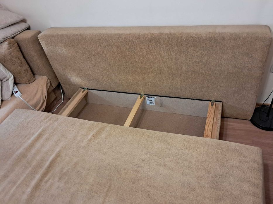 Продавам разтегателен диван