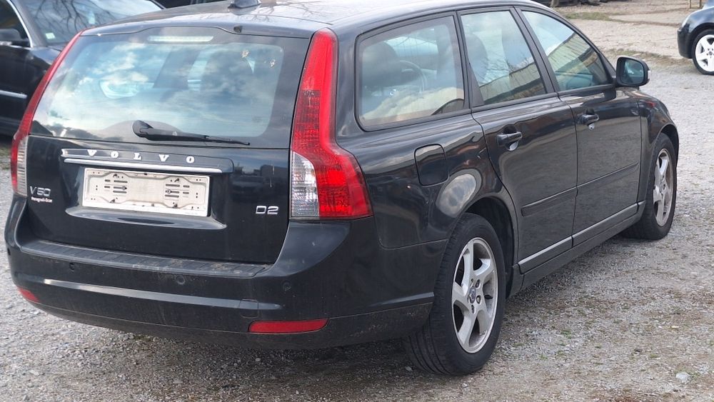 Volvo V50 1.6D 115кс на части