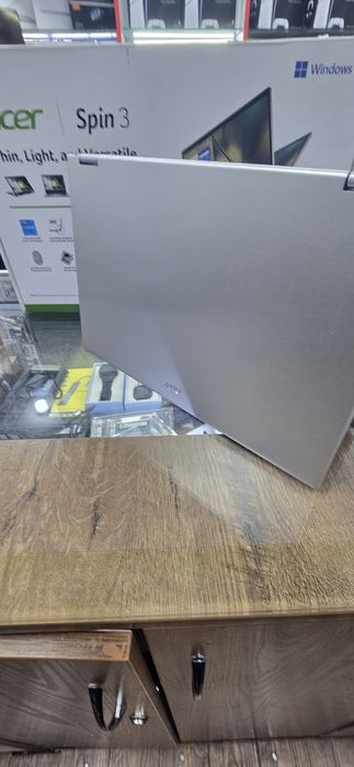 Бизнес-ультрабук Acer Spin 3