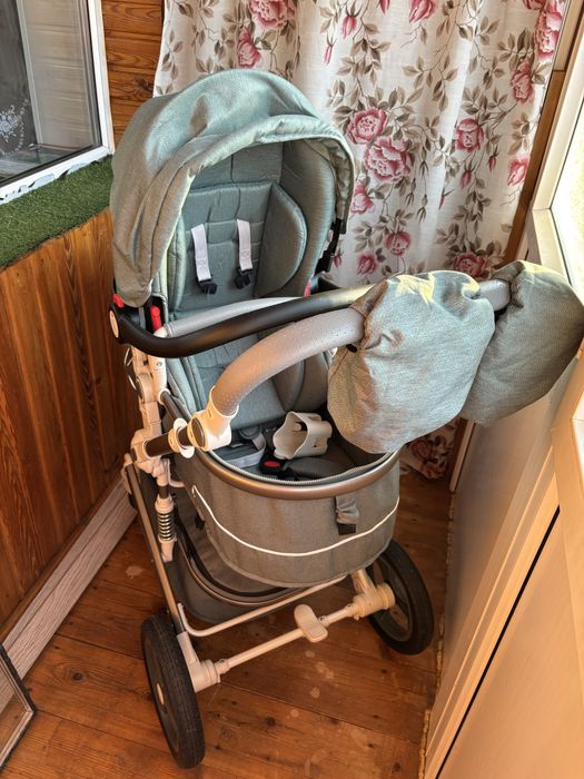 Продам коляску в идеальном состоянии