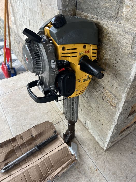 Ciocan demolator Wacker Neuson BH55  ca nou!