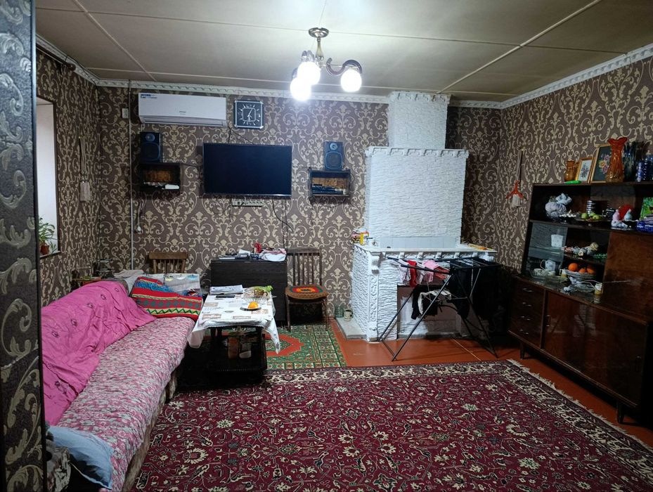 Дом 4 комнаты на участке 6 соток Кока-Кола