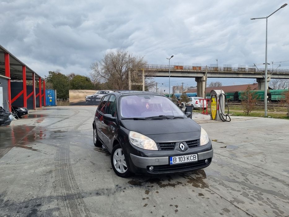 Vând Renault scenic !