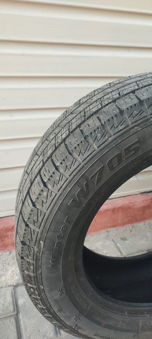 Шины зимние 215/60/16