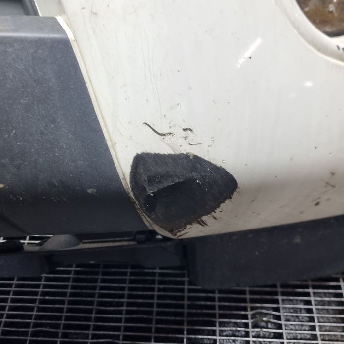 Bara fata Nissan Navara D40 Facelift 2010 - 2015 Super White 326 (1371) Diesel model cu ...