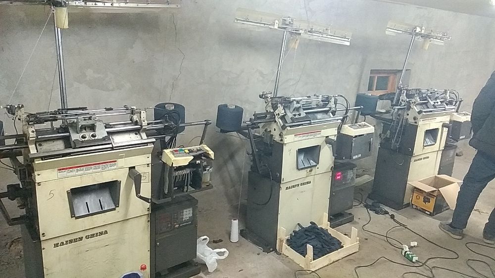 Perchatka stanok sotiladi