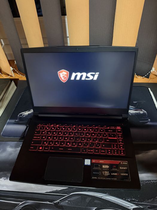 MSI GF63 8RC | i5-8300H | GTX 1050 4GB | SSD 500GB | Първи собственик