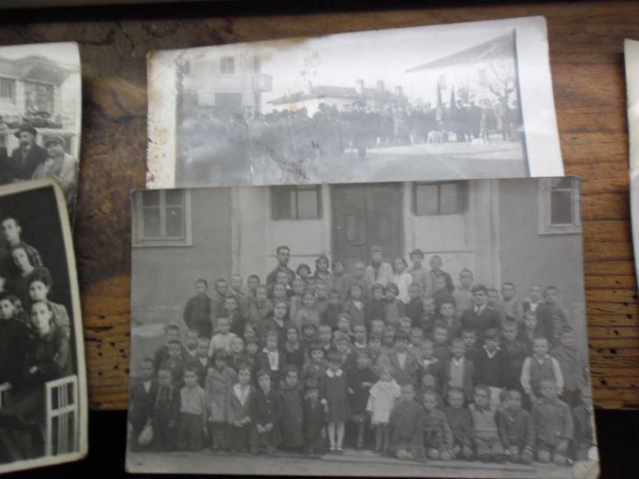 Продавам стари снимки картички