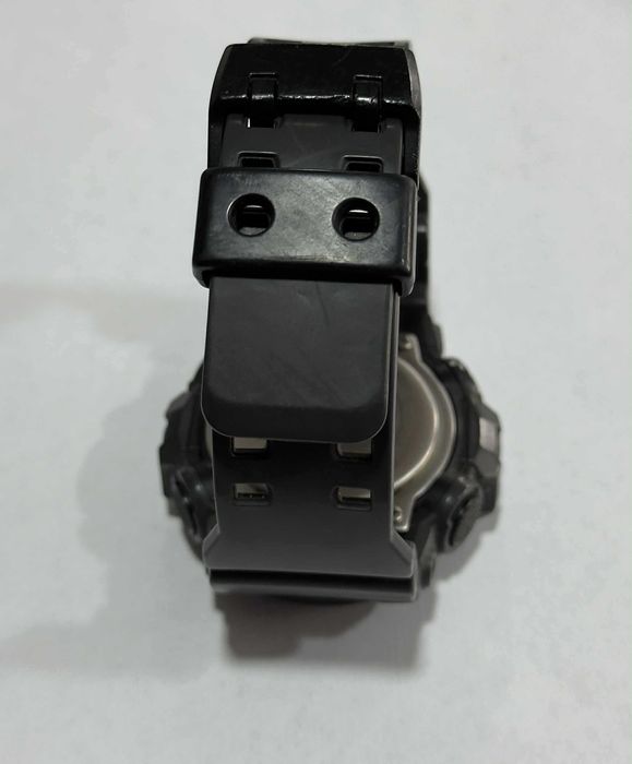 часовник G-Shock ga700uc