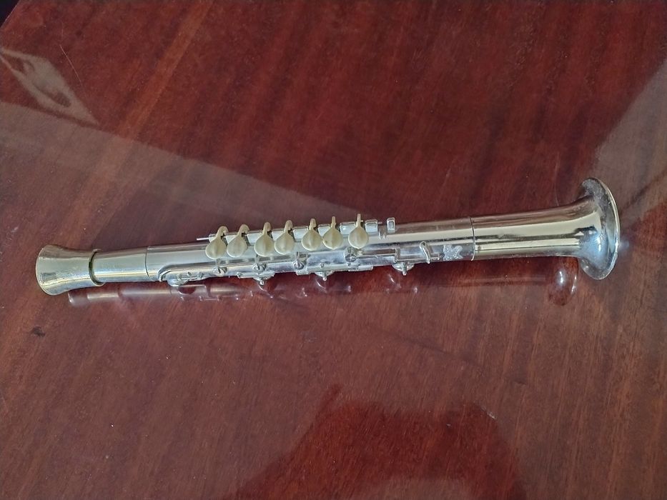 Игрушка советская музыкальная Кларнет