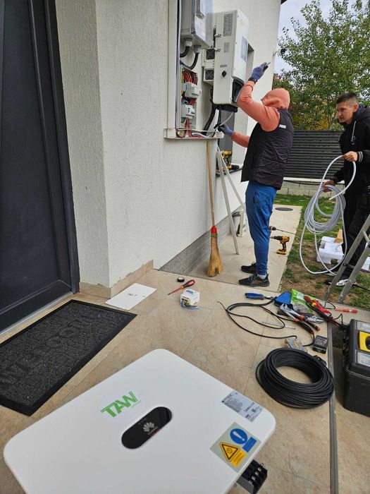 Invertor Huawei trifazic 12 kw