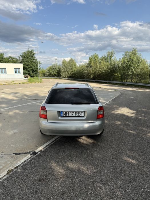 AUDI A4 Avant 2001 — imagine 4