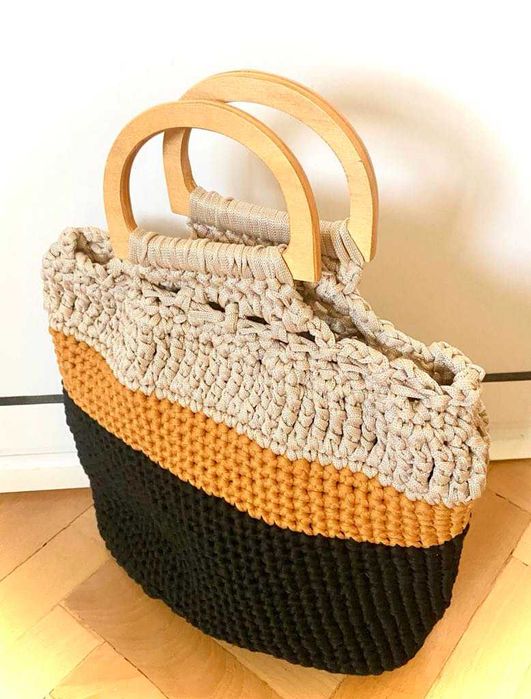 Прекрасни плетени чанти