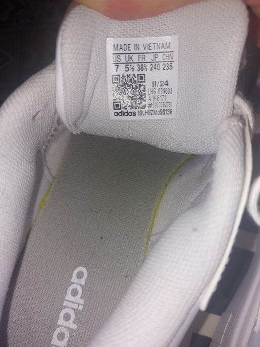 Маратонки Adidas  р.38 2/3