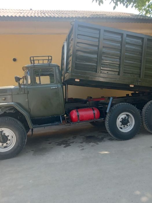 Zil 131 Erkagi.Holati a'lo go'zal pultopar mashina.