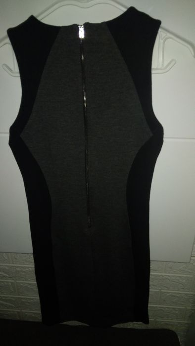 Дамски рокли размер М