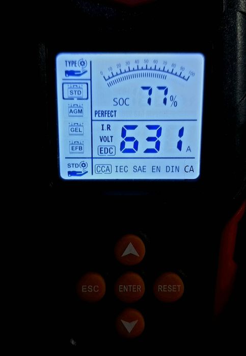 Акумулатор Rombat 12V  76Ah 720A на 77%