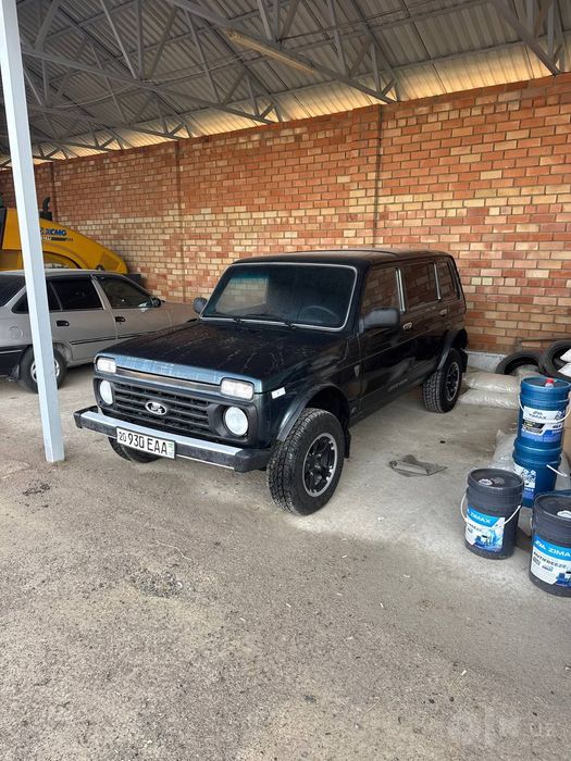 Lada Niva 4x4 Bronto