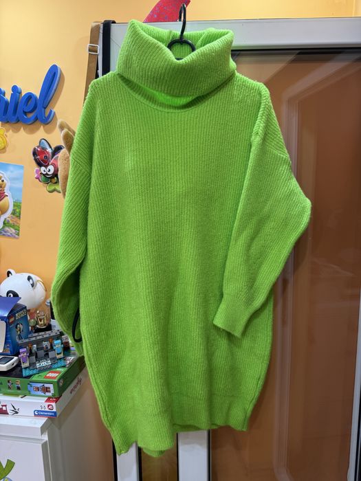 Moon boot 35/38 + pulover oversize + sosete