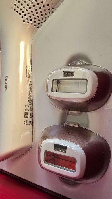 Чисто нова Lumea Philips за лазерно обезкосмяване и поддържане