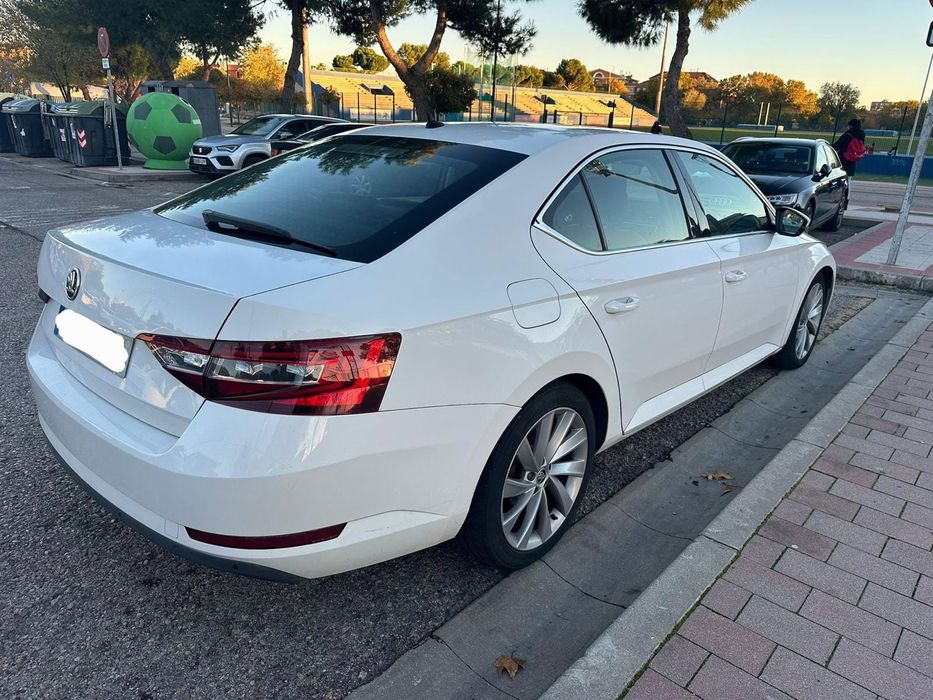 Vand Skoda Superb 2.0d 150cp Euro6