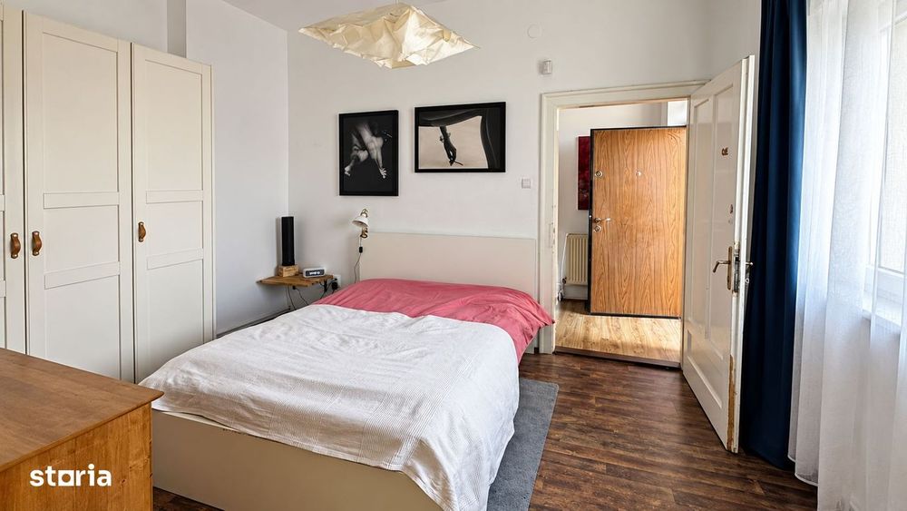 De închiriat apartament impozant cu 3 camere în Centru