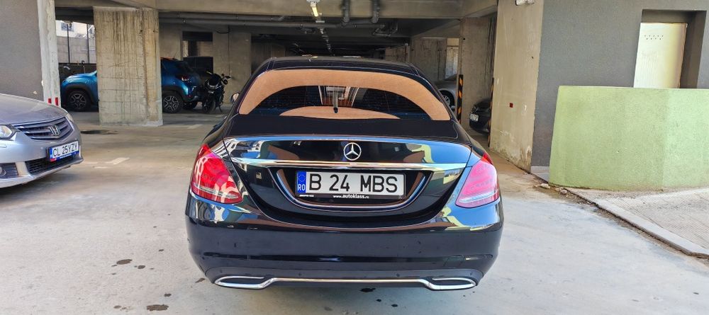 Se vinde Mercedes-Benz C 200 Bluetec, 2015.