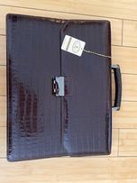 Продам мужской портфель