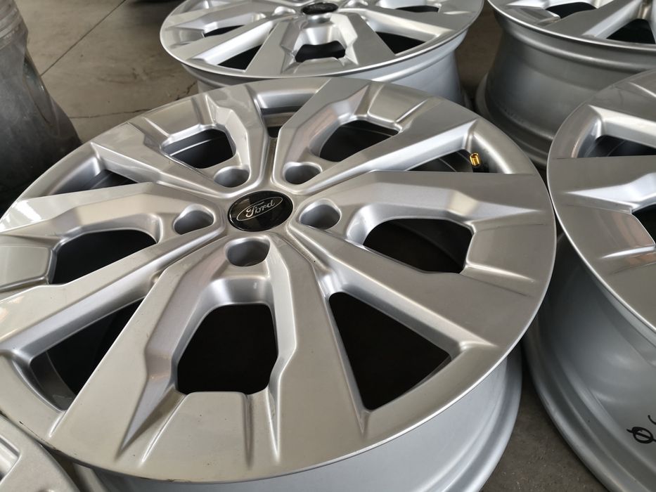 5х108 Форд Ford 5x108 17 цола оригинални джанти с датчици