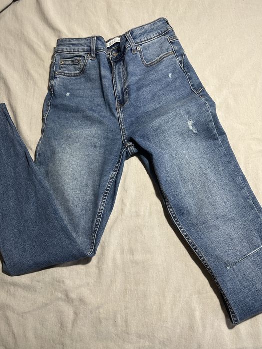 Дънки и панталони нови