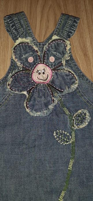 Продам джинсовый сарафан для девочки 3-5 лет новый