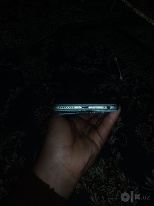 iPhone 6s pilus sotiladi