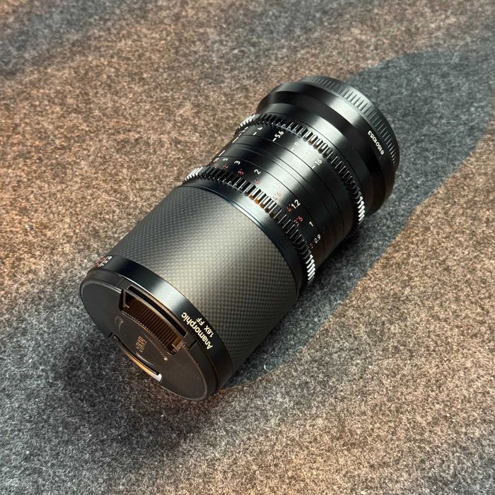 Obiectiv Anamorfic SIRUI Saturn 75 mm T2.9 - montura Canon RF