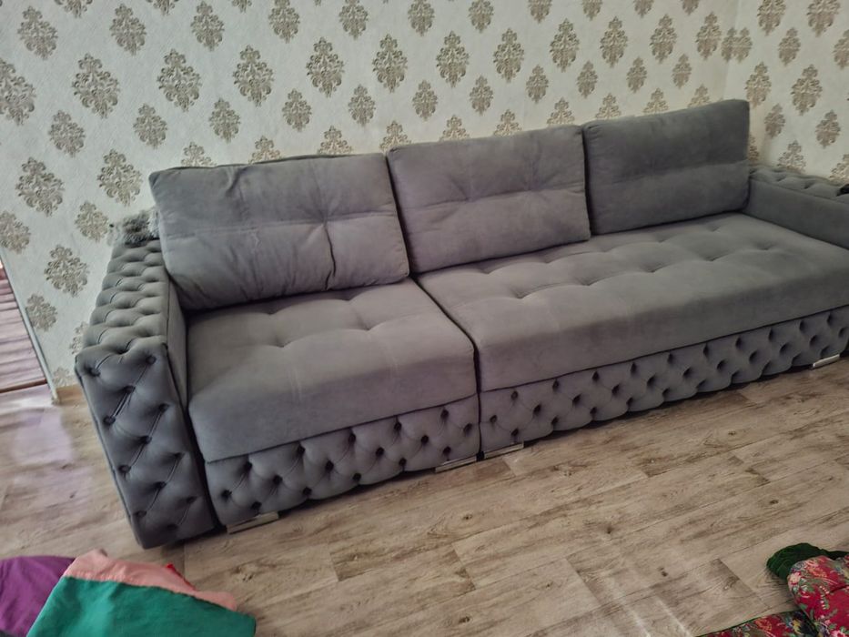 Продам диван в новом состояний