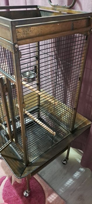 Масивна клетка за средни и големи папагали