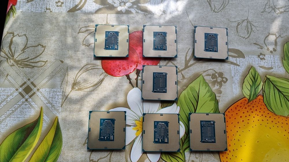 Procesoare intel i5, i7