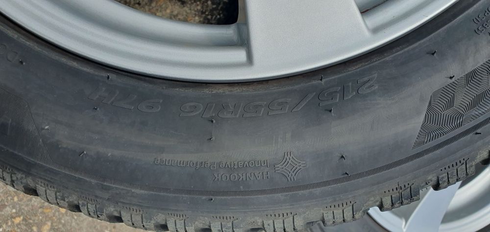 Гуми с ляти джанти 215x55x16 VOLVO V60