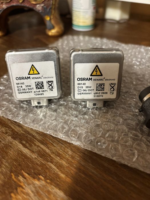 Ксенонови крушки Osram Xenarc D1S НОВИ