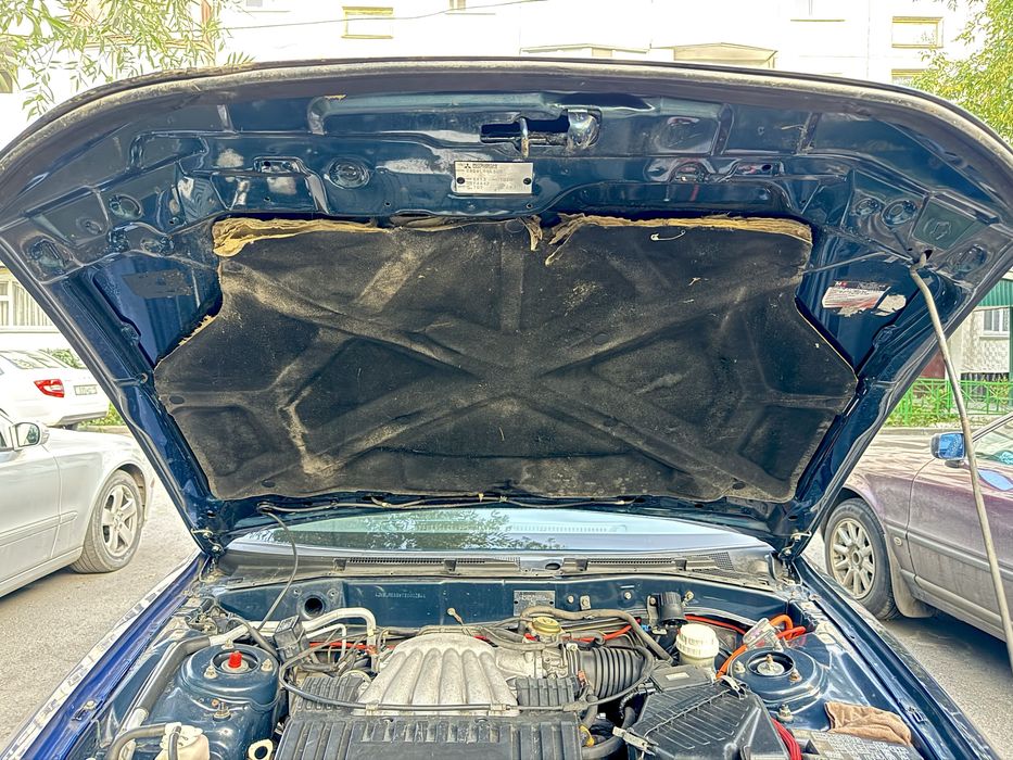 Капот Mitsubishi galand/legnum