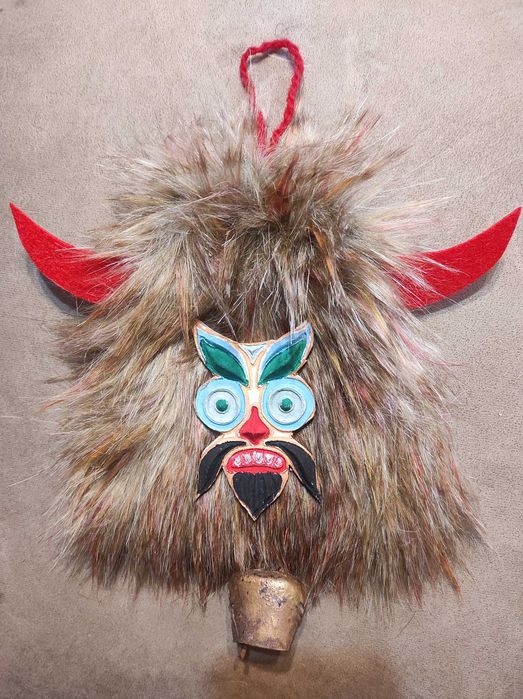 Кукерски маски 20/20 см