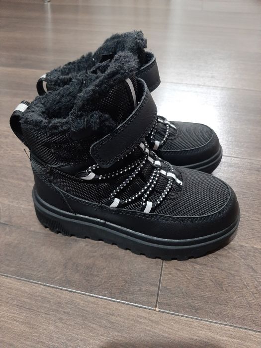 Ghete H&M nr 25 impecabile